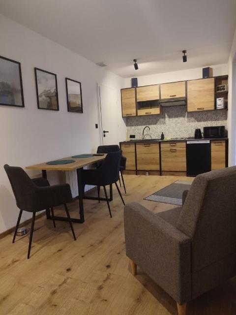Ferienwohnung Trzy Kolory Bielsko-Biala Exterior foto